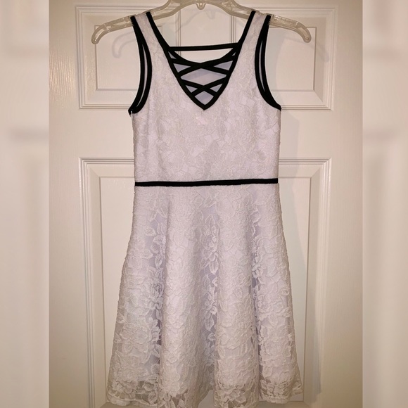 Sally Miller Fashion tween mini dress - Picture 2 of 2
